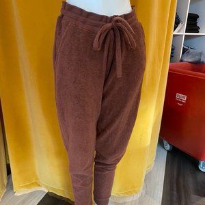 Cloud Cotton Joggers- Soft Serve